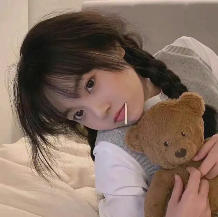 好女三头瞒